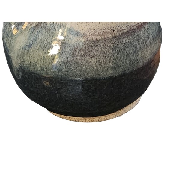 Pottery Pinched Spout Creamer Pitcher Sand Painted Hand Thrown Artist Signed 4" - Picture 4 of 9